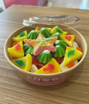 Mini torta de gomitas